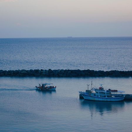 Ab Green Living Santorini Εμπορειό Εξωτερικό φωτογραφία