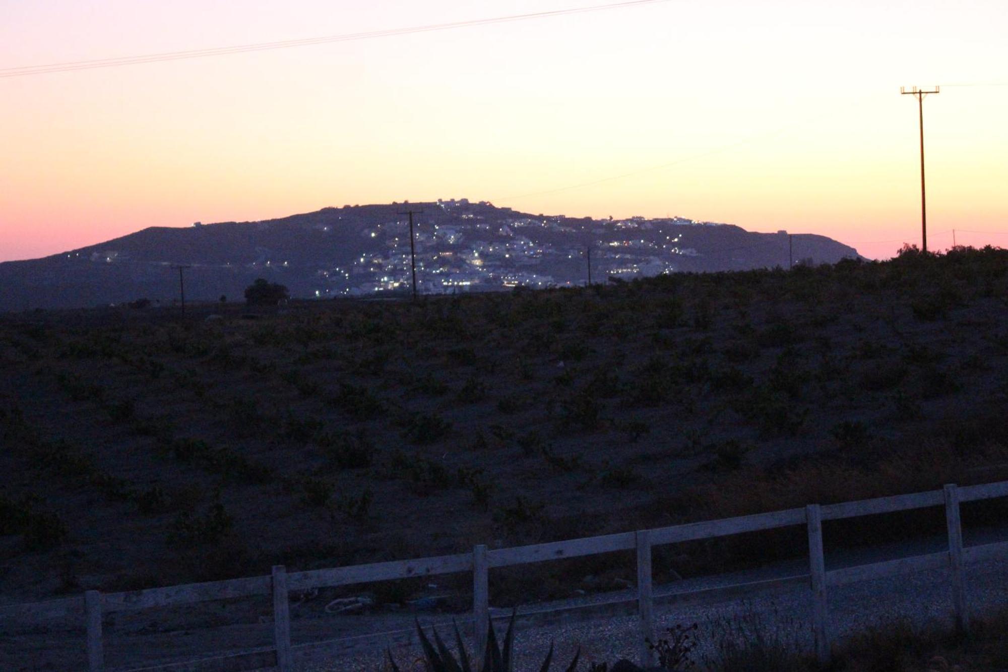 Ab Green Living Santorini Εμπορειό Εξωτερικό φωτογραφία